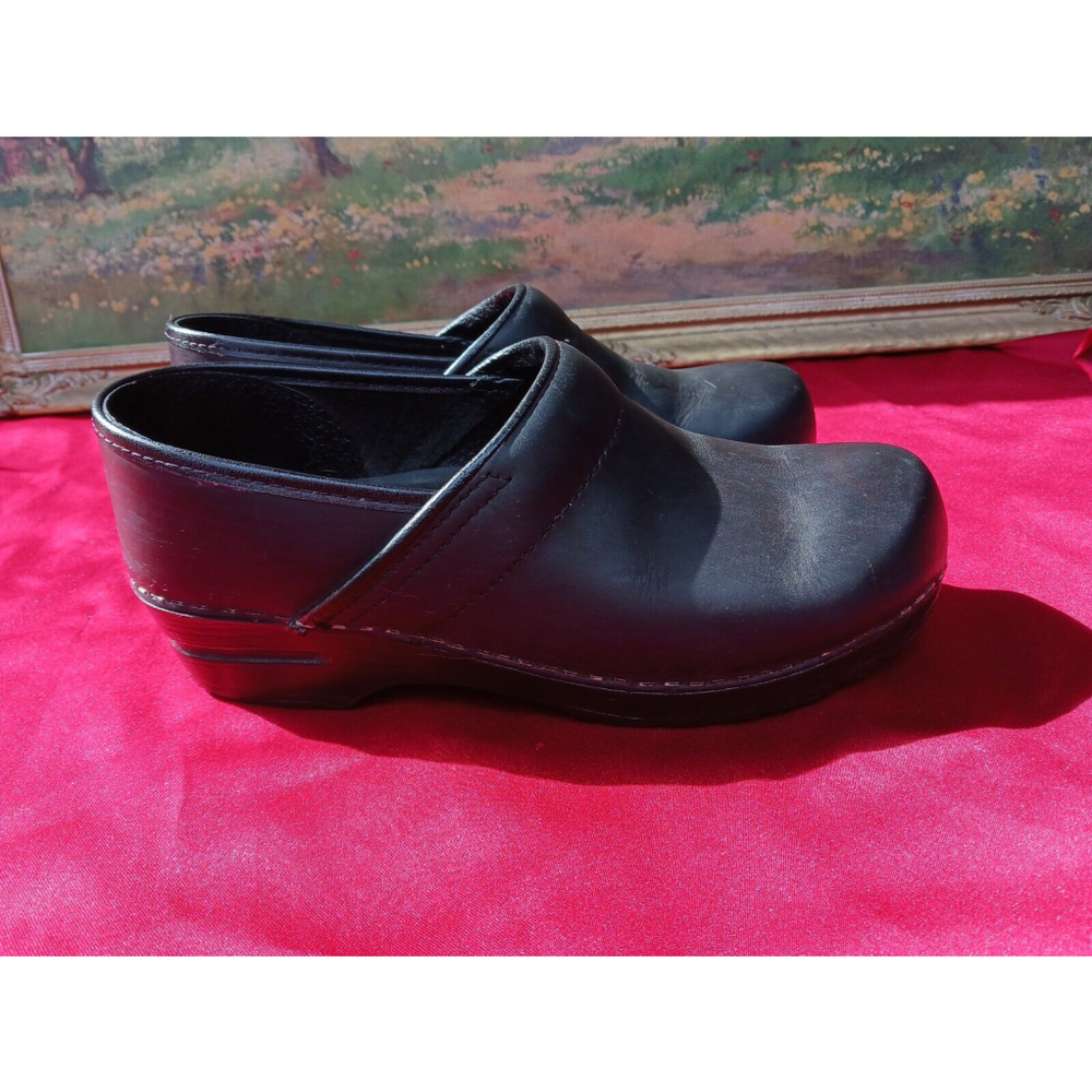 Dansko Professional Black Leather Clogs Women's US 10.5-11